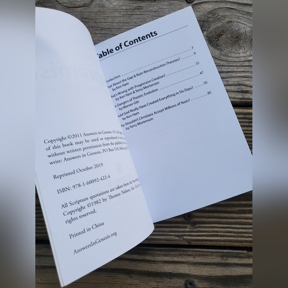 📚 A Pocket Guide To... - Picture 2 of 3